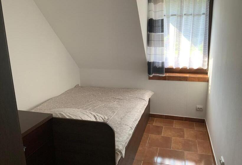 Люкс с Балконом, Apartamenty, Domki, Wędkowanie
