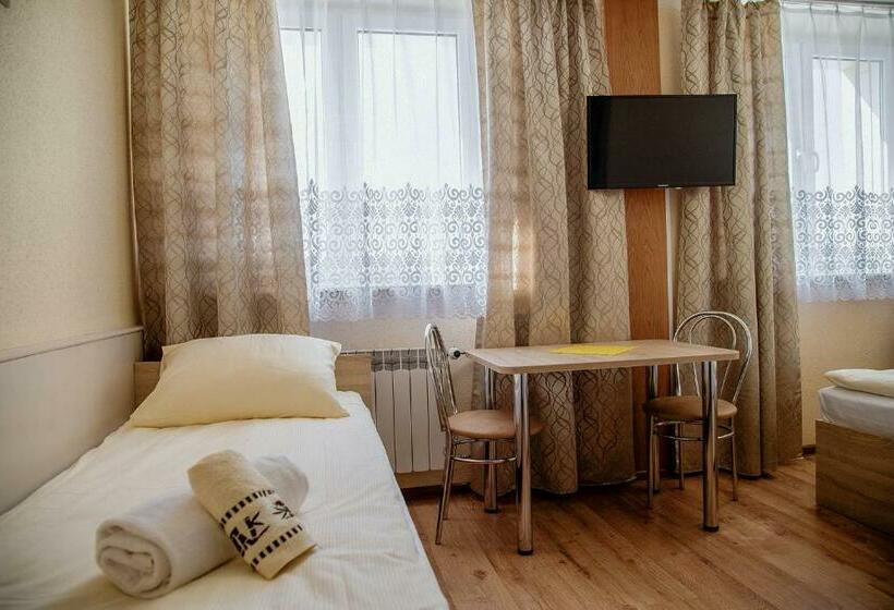 חדר סטנדרט, Dom Turysty Salus