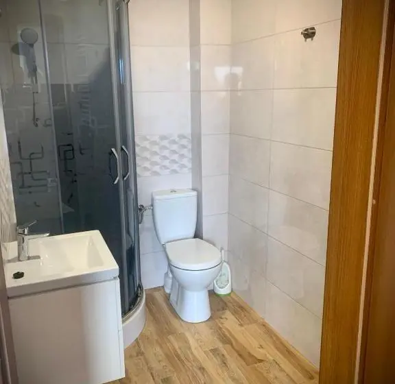Standard Kolmen Hengen Huone, Hostel Sportowa