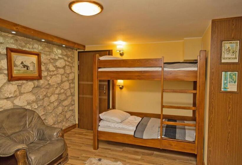 디럭스 패밀리 룸, Ranczo W Dolinie   Bałtów