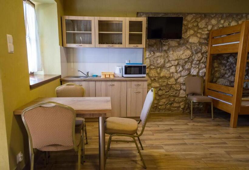 4인용 스탠다드 룸, Ranczo W Dolinie   Bałtów