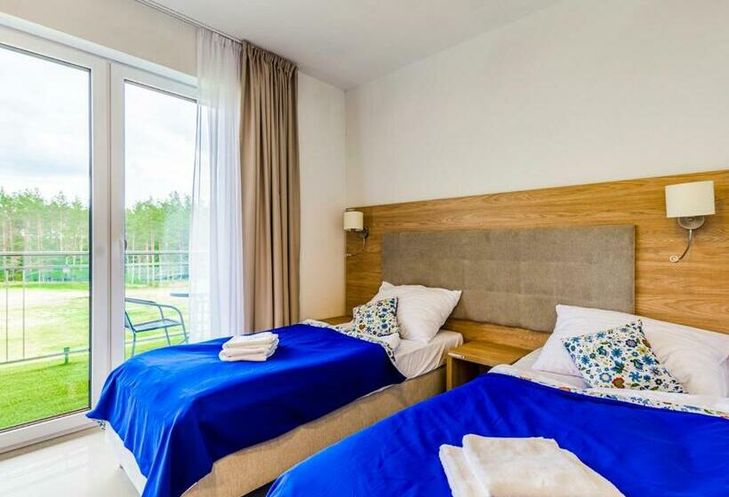 غرفة ديلوكس ثلاثية, źródło Raduni