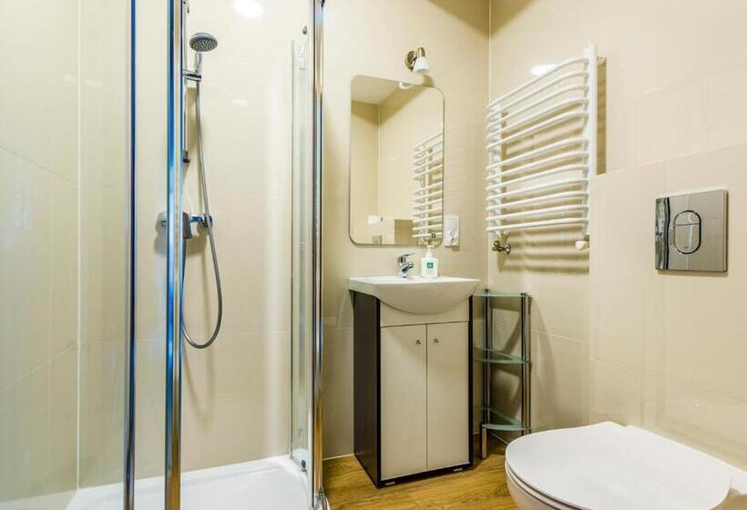 غرفة قياسية, źródło Raduni