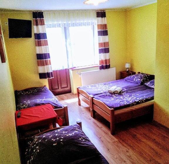 חדר לארבעה סטנדרטי עם מרפסת, Willa Wyrostek