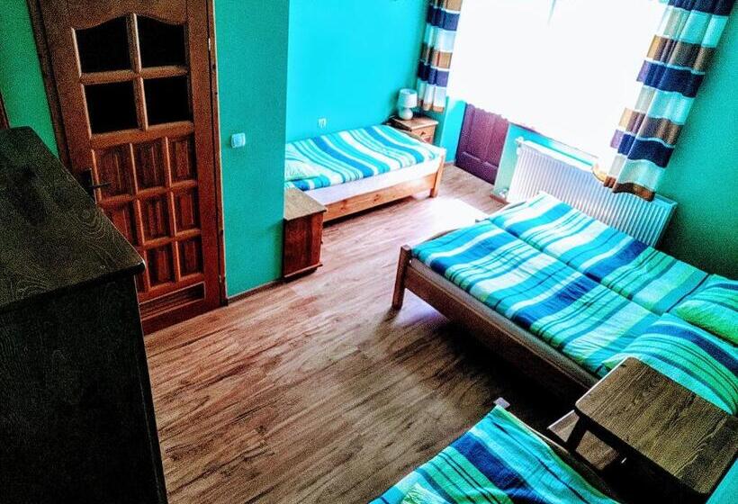 חדר לארבעה סטנדרטי עם מרפסת, Willa Wyrostek