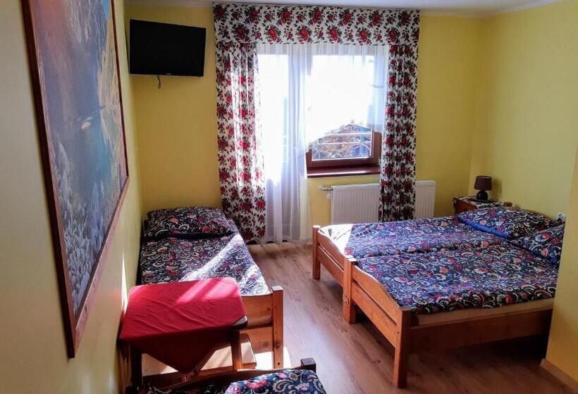 חדר לארבעה סטנדרטי עם מרפסת, Willa Wyrostek