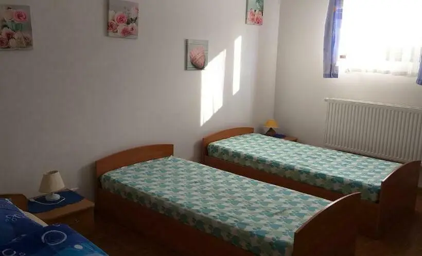 ファミリールーム, Apartamenty U Ani