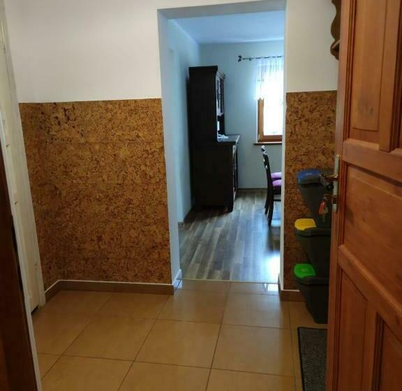 סטודיו משפחתי, Nad Cedronem