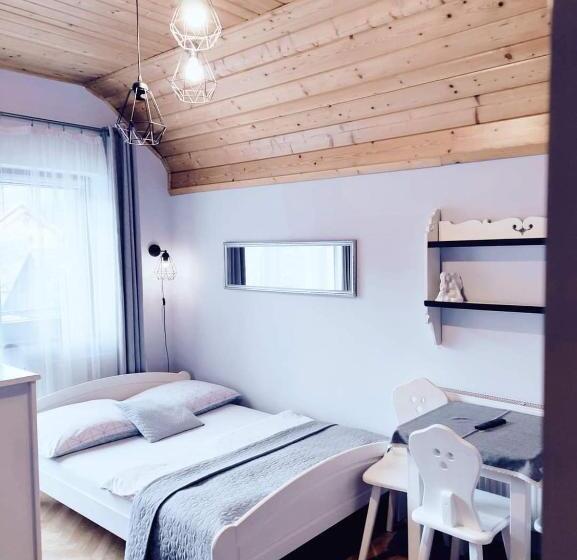 バルコニー付きスタンダードトリプルルーム, Podkowa