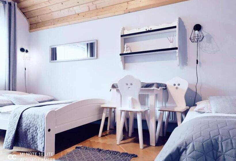 バルコニー付きスタンダードトリプルルーム, Podkowa