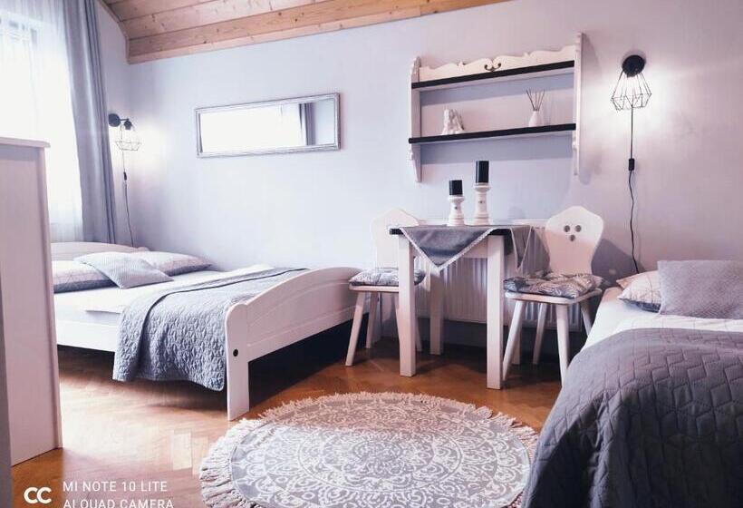 バルコニー付きスタンダードトリプルルーム, Podkowa