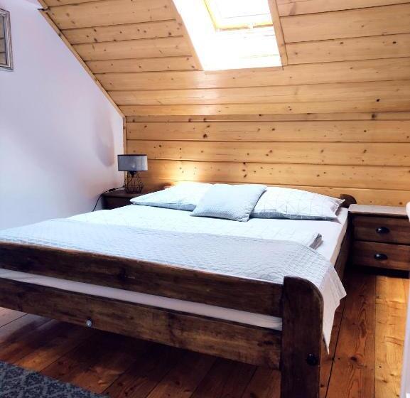 スタンダードルーム, Podkowa