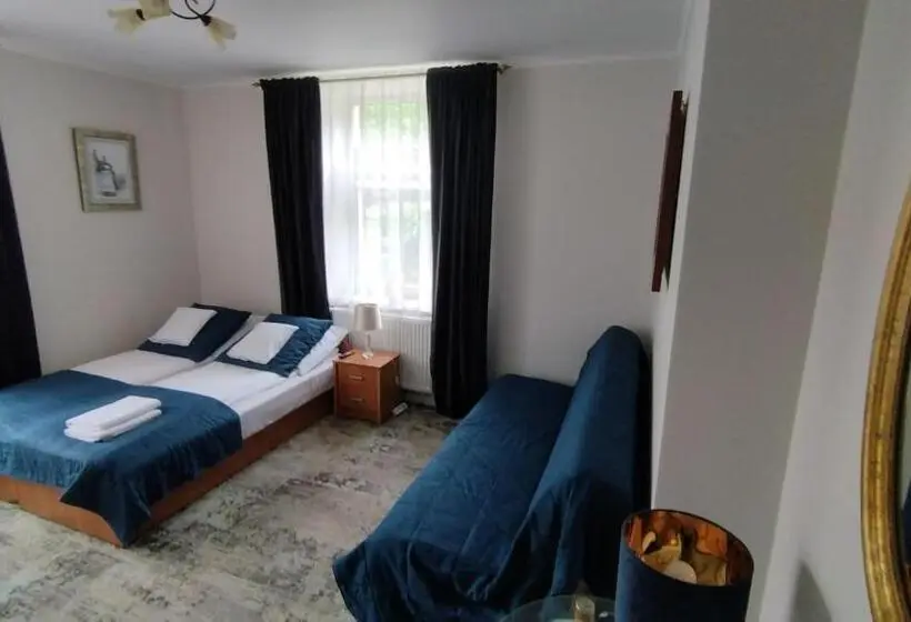 ガーデンビュースタンダード4ベッドルーム, Apartamenty I Pokoje Gościnne Kołodziejówka