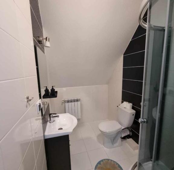 スタンダード4人部屋, Willa Gazda