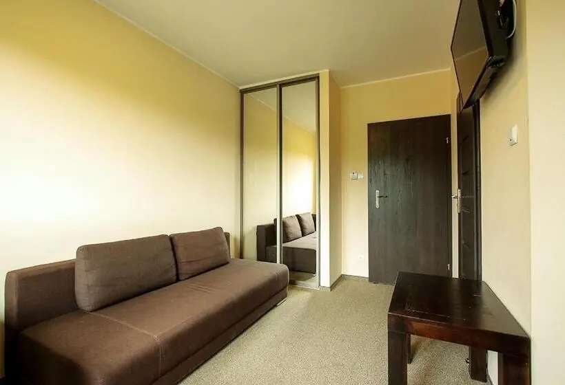 Standard Triple Room with Terrace, Pensjonat Trojak