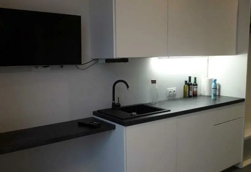 استودیوی استاندارد, Przystanek Katowice Mariacka 26