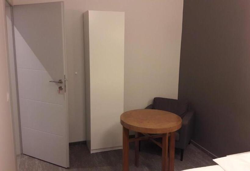 Apartament 2 Dormitoris, Przystanek Katowice Mariacka 26