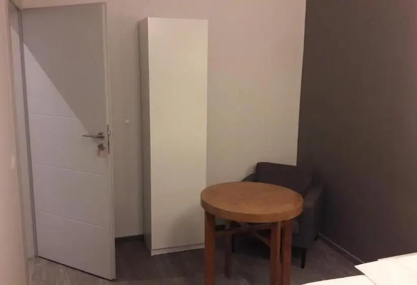 آپارتمان 2 خوابه, Przystanek Katowice Mariacka 26