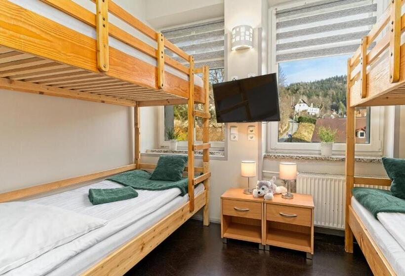 חדר משפחתי, Ośrodek Wojków Kowary Koło Karpacza