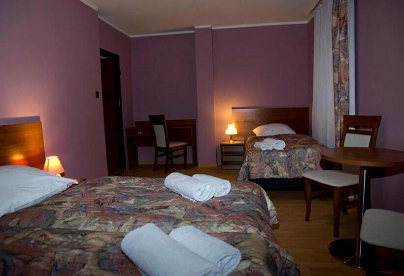 スタンダードトリプルルーム, Pensjonat Pory Roku