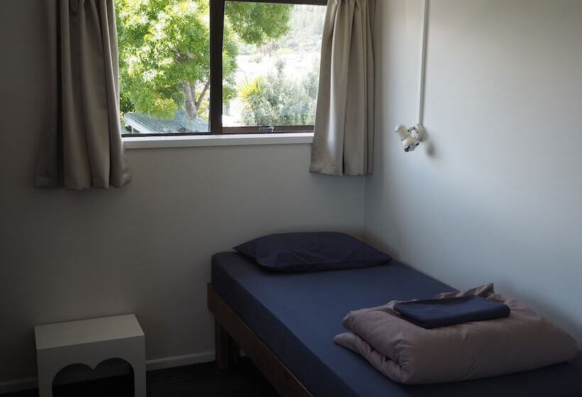 Quarto Estandar, Tasman Bay Backpackers