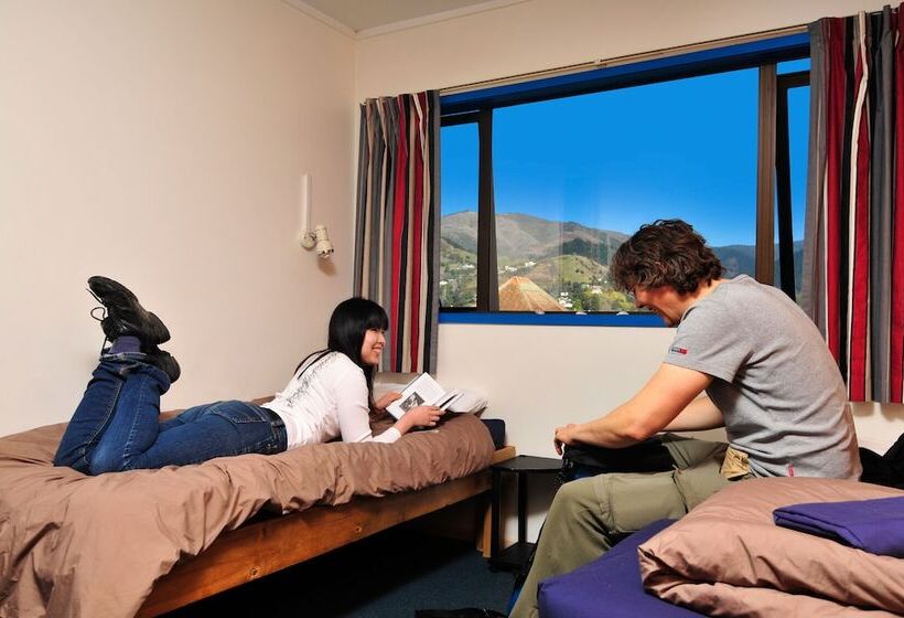 Номер Стандарт, Tasman Bay Backpackers