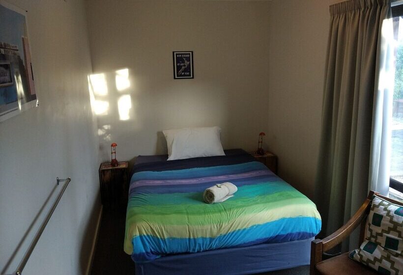 חדר סטנדרט יחיד, Tasman Bay Backpackers