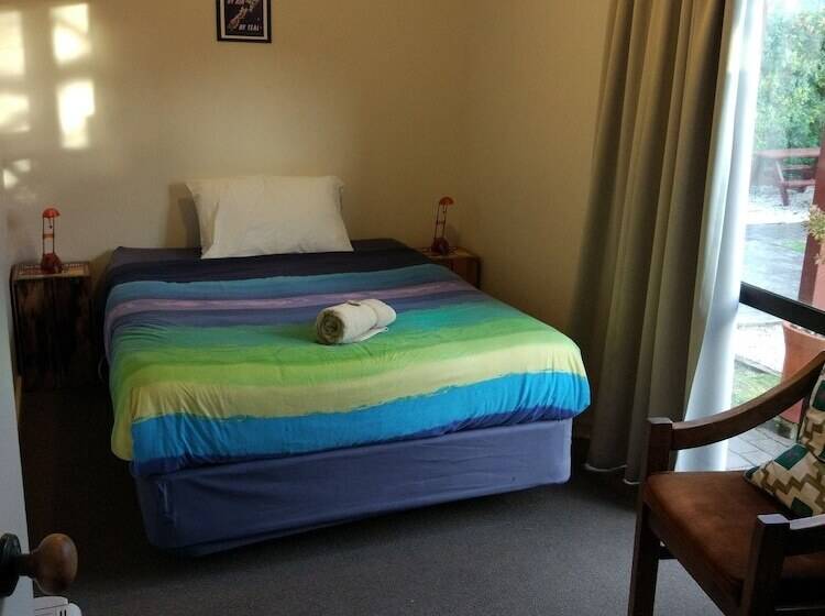 חדר סטנדרט יחיד, Tasman Bay Backpackers