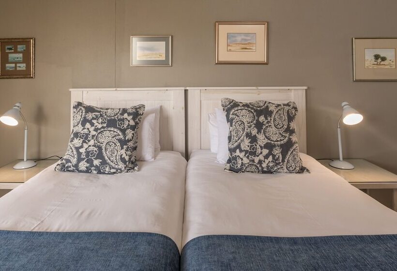 اتاق استاندارد, Cornerstone Guesthouse
