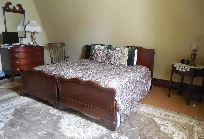 キングサイズベッドのスタンダードルーム, Proctor Mansion Inn