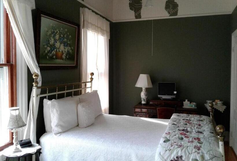 غرفة قياسية, Proctor Mansion Inn