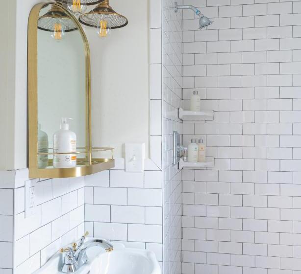 غرفة ديلوكس سرير كينج, Sally Webster Inn