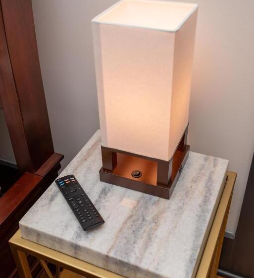 غرفة ديلوكس سرير كينج, Sally Webster Inn