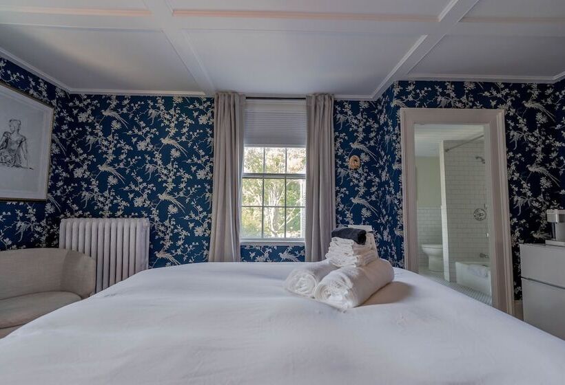 غرفة ديلوكس, Sally Webster Inn