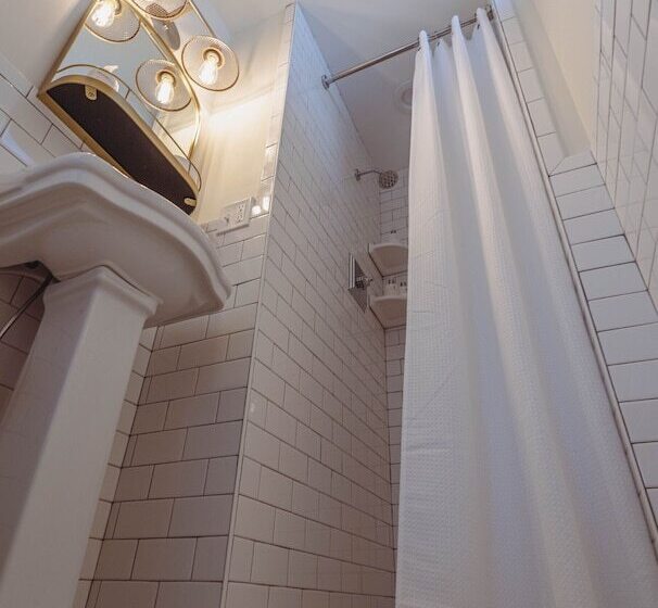 غرفة ديلوكس, Sally Webster Inn