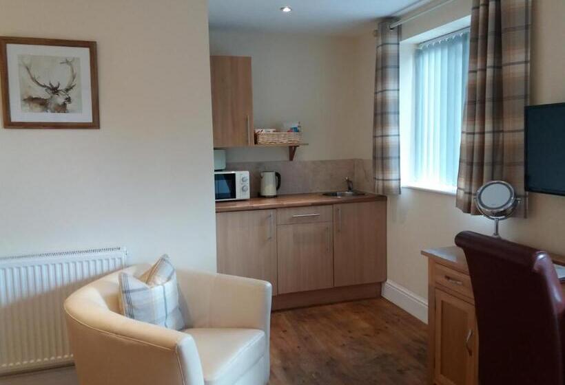 샬레, The Stables Deer Park Farm