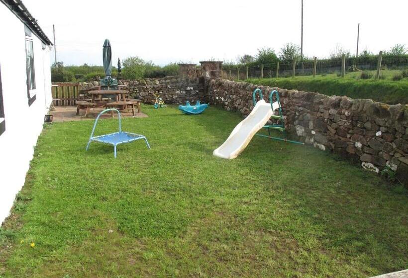 בקתה סטנדרטית, Broadlea Of Robgill Country Cottage & Bed And Breakfast