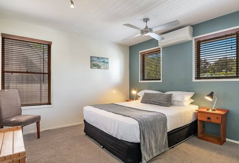 Апартаменты 2 Спальни, Byron Central Apartments