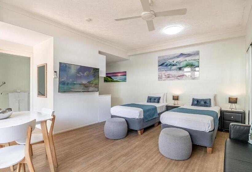 Студия Стандарт, Byron Central Apartments