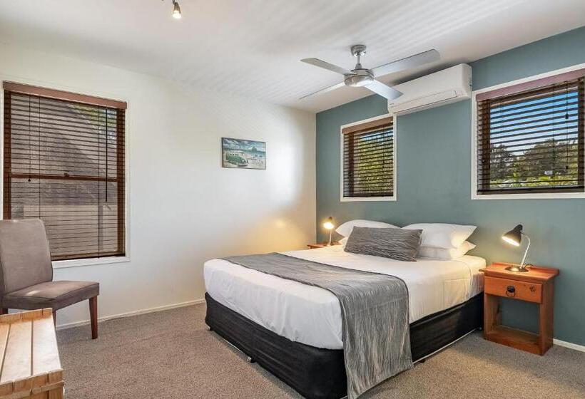 Апартаменты 2 Спальни, Byron Central Apartments