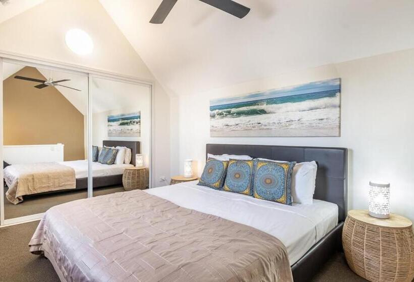 Апартаменты Deluxe 1 Спальня, Byron Central Apartments