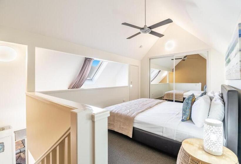 Апартаменты Deluxe 1 Спальня, Byron Central Apartments