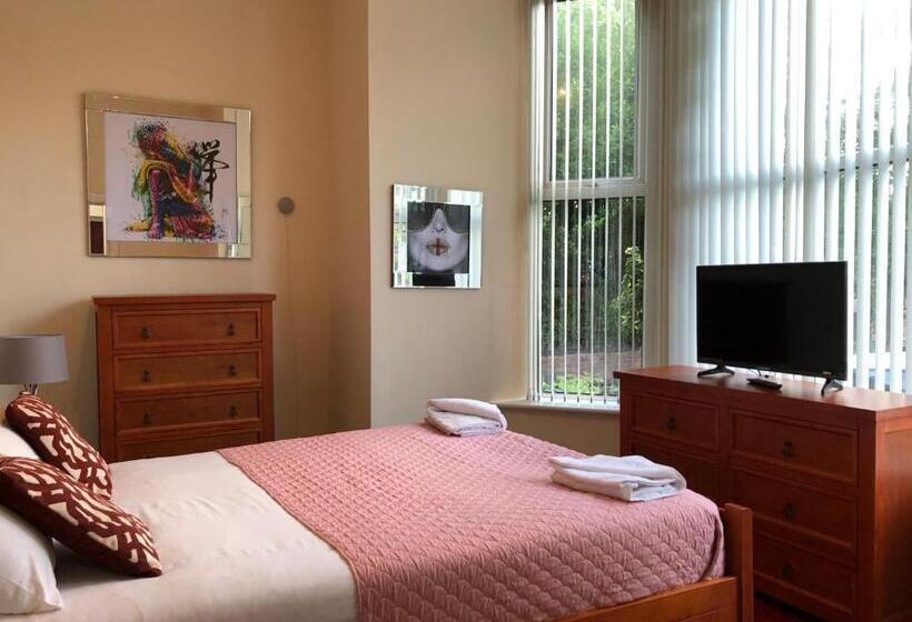 스탠다드 룸 공동 욕실, Hendham House