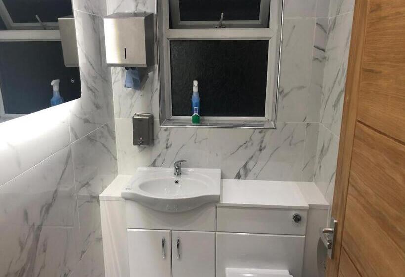 스탠다드 룸 공동 욕실, Hendham House