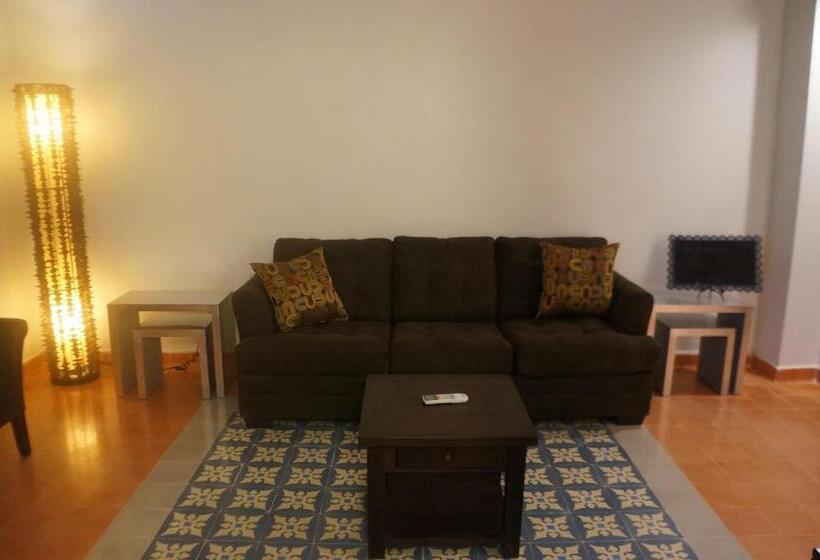 سوییت, La Terraza De San Juan