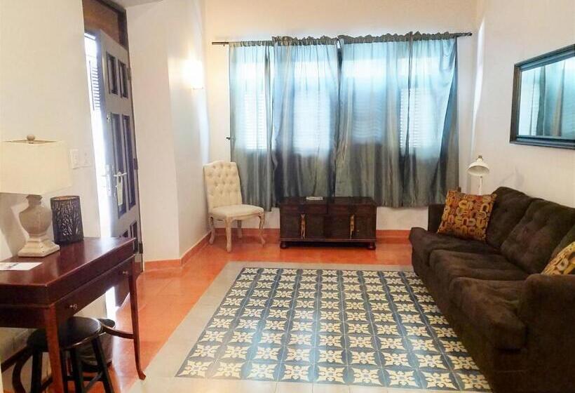 سوییت, La Terraza De San Juan