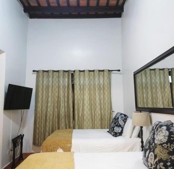 اتاق لوکس, La Terraza De San Juan