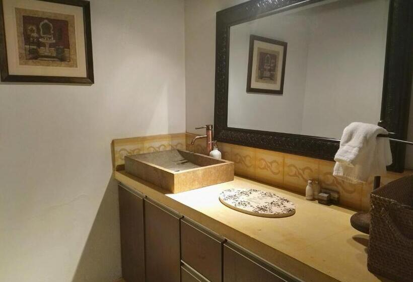 اتاق خانوادگی, La Terraza De San Juan