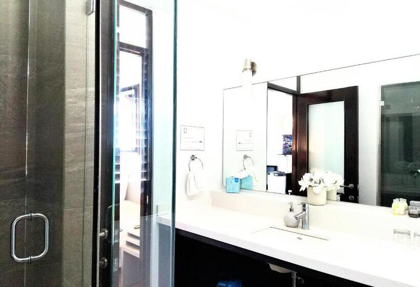 سوئیت دولوکس با چشمانداز, La Terraza De San Juan