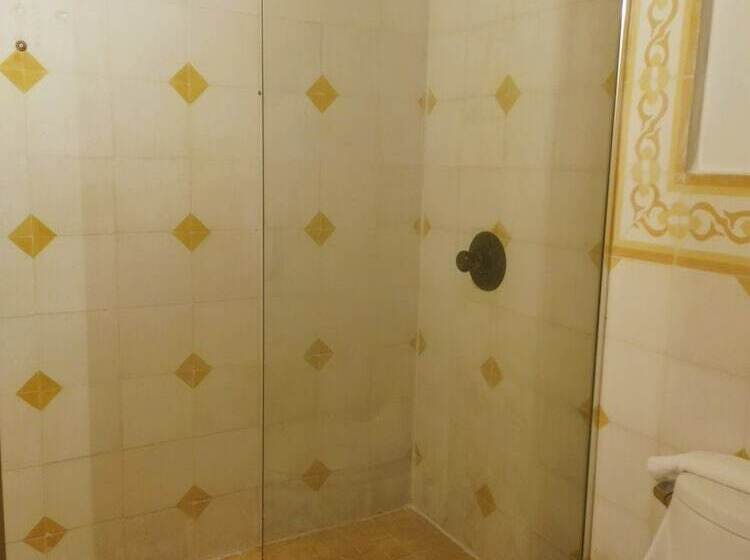 اتاق خانوادگی, La Terraza De San Juan